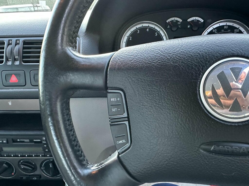 Volkswagen Bora Bora Tdi St Tiptronic Silver #35