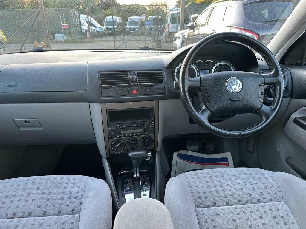 Volkswagen Bora Bora Tdi St Tiptronic Silver #15
