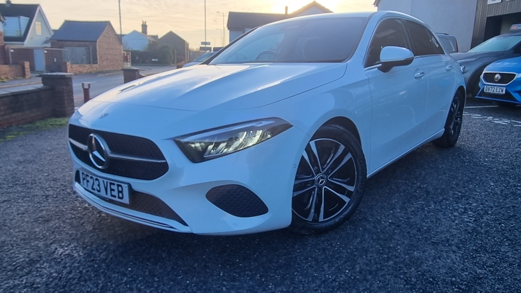Mercedes-Benz A Class 1.3 A 180 Sport Executive Mhev PF23VEB Black #3