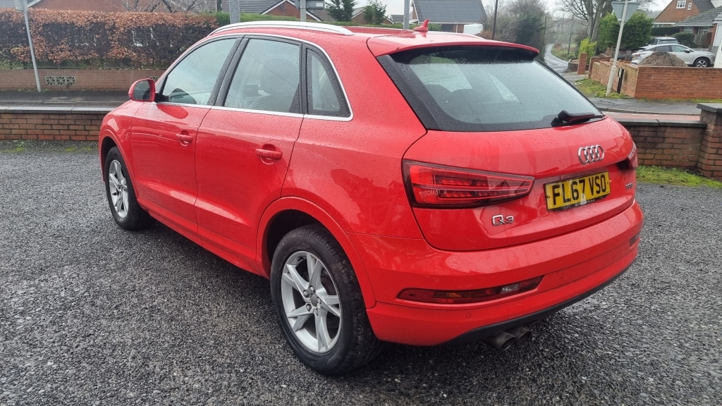 Audi Q3 1.4 Tfsi Sport FL67VSO Red #5
