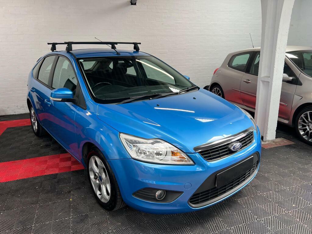 Ford Focus 1.6 Sport Blue