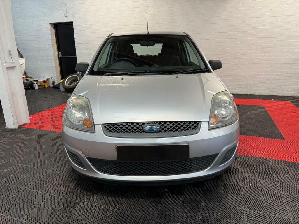 Ford Fiesta 1.25 Style Climate  Silver #2