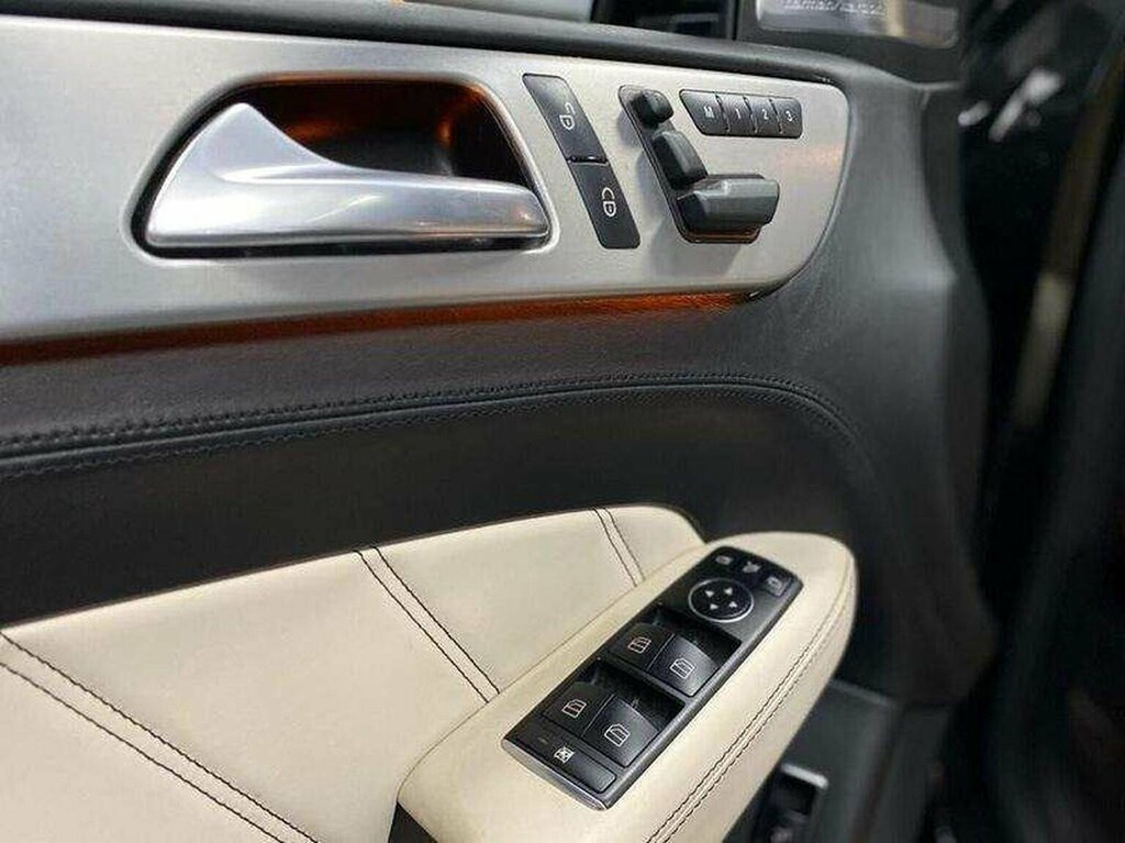 Mercedes-Benz M Class 1.6 Slc180 Amg Line Grey #24