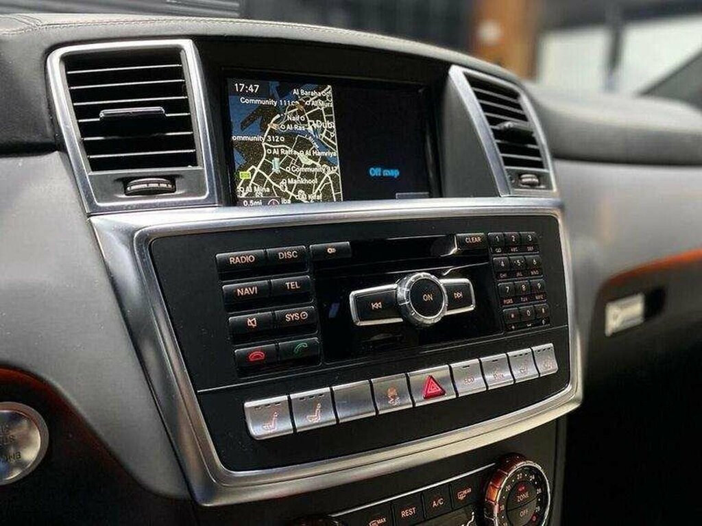 Mercedes-Benz M Class 1.6 Slc180 Amg Line Grey #40