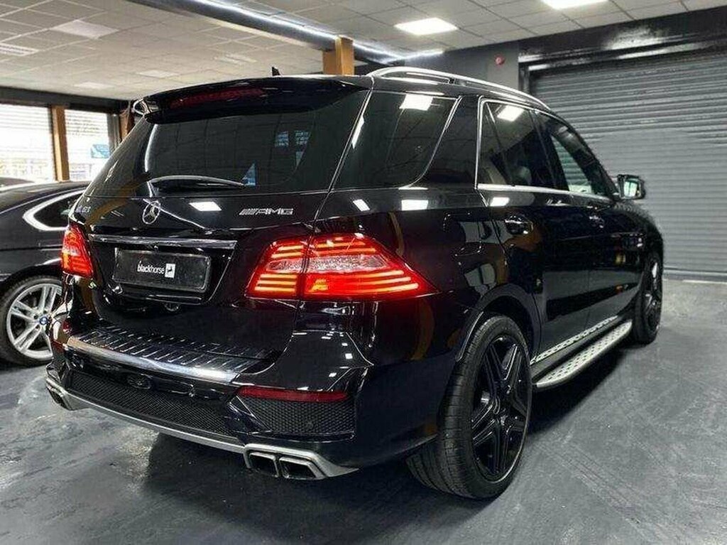 Mercedes-Benz M Class 1.6 Slc180 Amg Line Grey #2