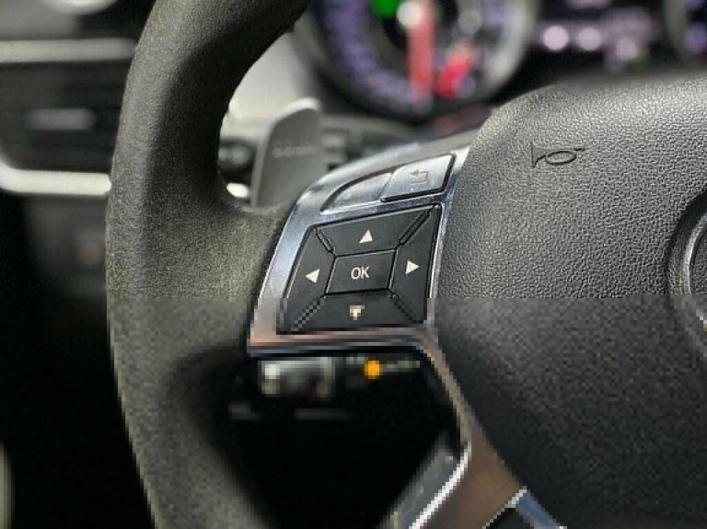 Mercedes-Benz M Class 1.6 Slc180 Amg Line Grey #38