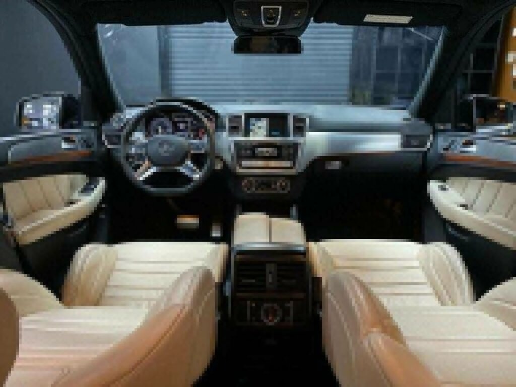 Mercedes-Benz M Class 1.6 Slc180 Amg Line Grey #52