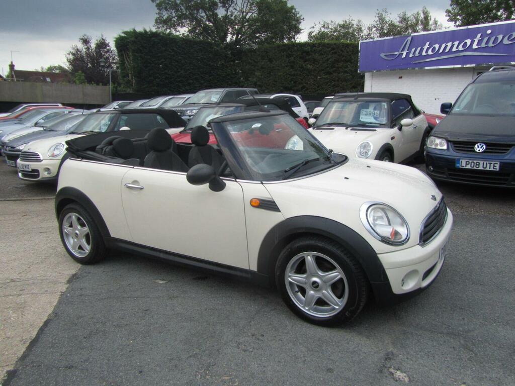 Mini Convertible Convertible 1.6 One Convertible 2010 FR10BVV White #3