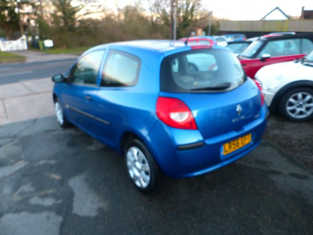 Renault Clio Hatchback 1.2 16V Expression 2006 LR56EFT Blue #4