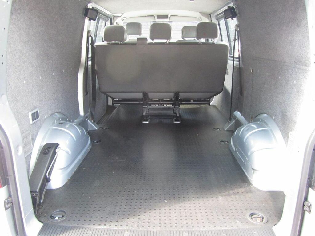 Volkswagen Transporter Combi Van 2.5 Tdi T30 Kombi L3 H1 200404 Silver #2