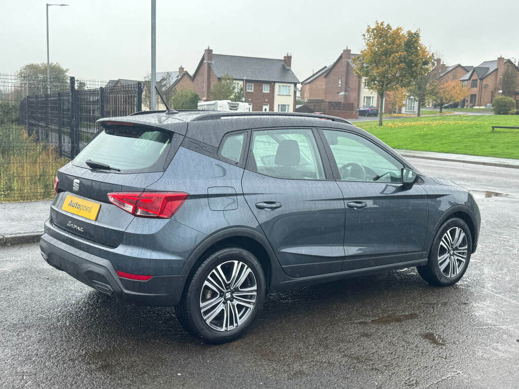 Seat Arona 1.0 Tsi 110 Se Technology Dsg YB72CSX Grey #5