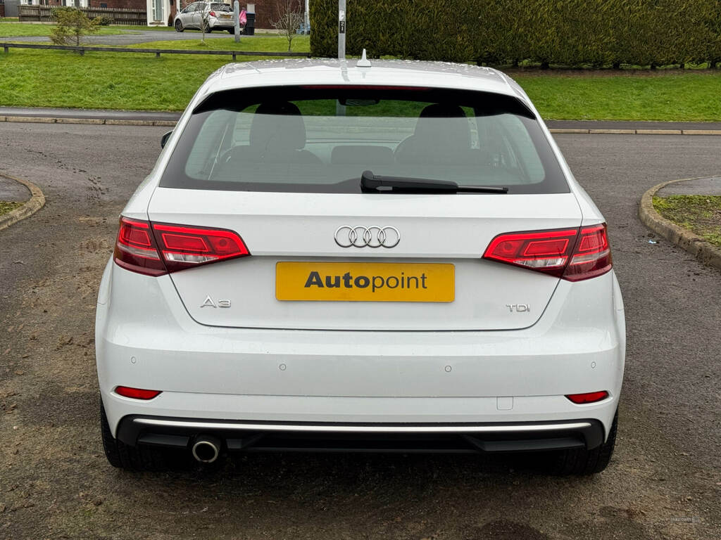 Audi A3 1.6 Tdi 116 Sport LK18PNN White #6