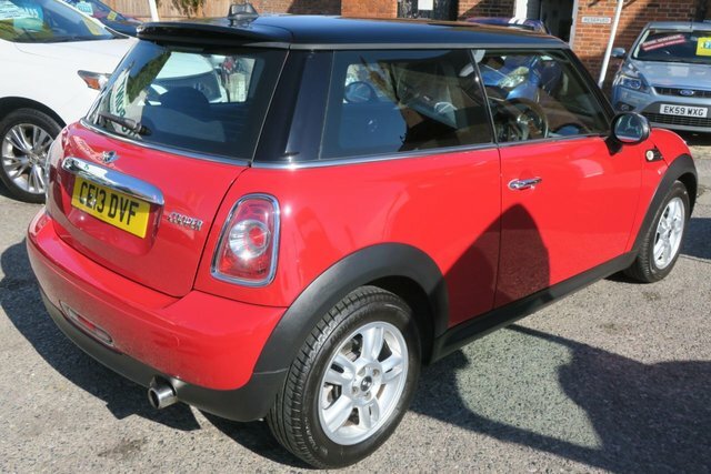 Mini Hatch 2013 1.6 Cooper Hatchback Euro 5 CE13DVF Red #2