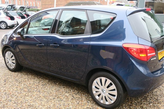 Vauxhall Meriva 2012 1.4 16V Exclusiv Mpv Euro 5 YF61CVW Blue #3