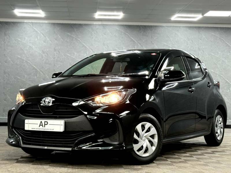 Toyota Yaris 1.0 Vvt-h Icon Euro 6 Ss - 2023 Black #4