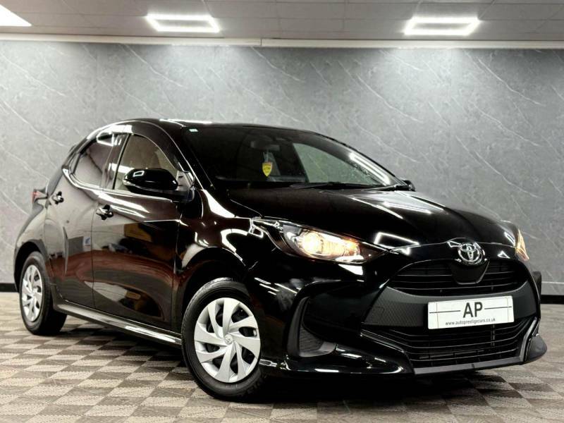 Toyota Yaris 1.0 Vvt-h Icon Euro 6 Ss - 2023 Black