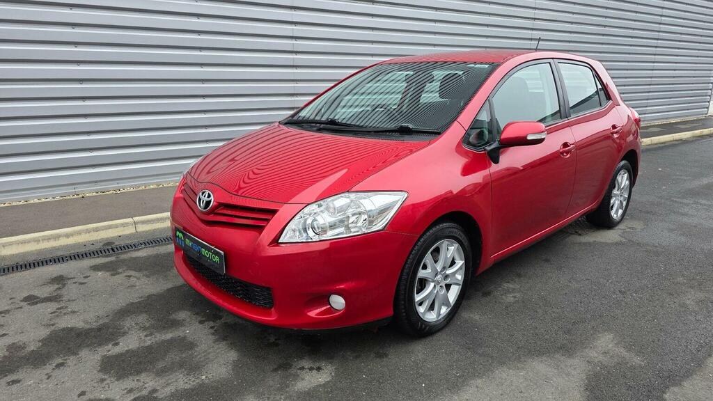 Toyota Auris 1.4 D-4d Tr Euro 5 RK61PFD Red #3