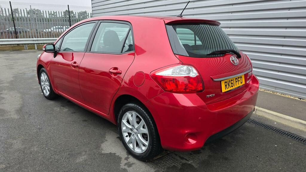 Toyota Auris 1.4 D-4d Tr Euro 5 RK61PFD Red #5