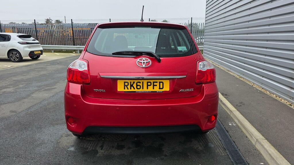 Toyota Auris 1.4 D-4d Tr Euro 5 RK61PFD Red #6