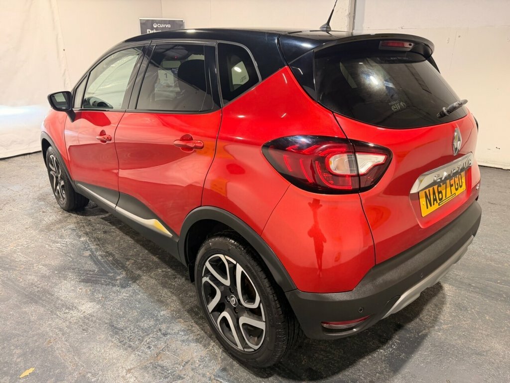 Renault Captur 1.5L Dynamique S Nav Red
