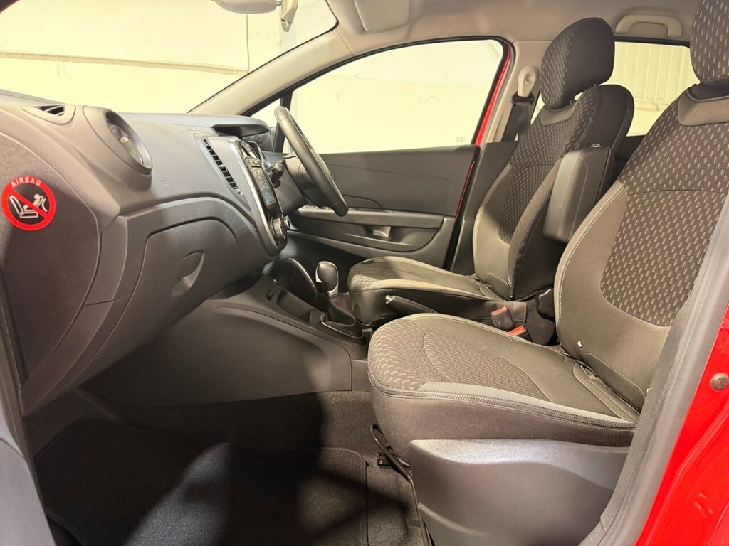 Renault Captur 1.5L Dynamique S Nav NA67FGO Red #5