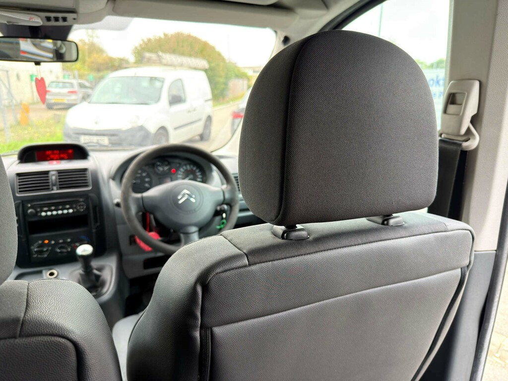 Citroen Dispatch Citroen Dispatch 1.6 1000 Hdi Panel Van Red #27