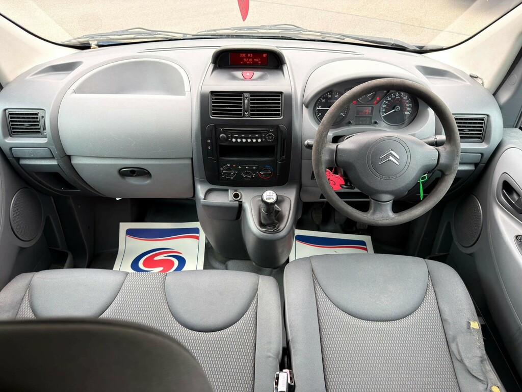 Citroen Dispatch Citroen Dispatch 1.6 1000 Hdi Panel Van Red #17