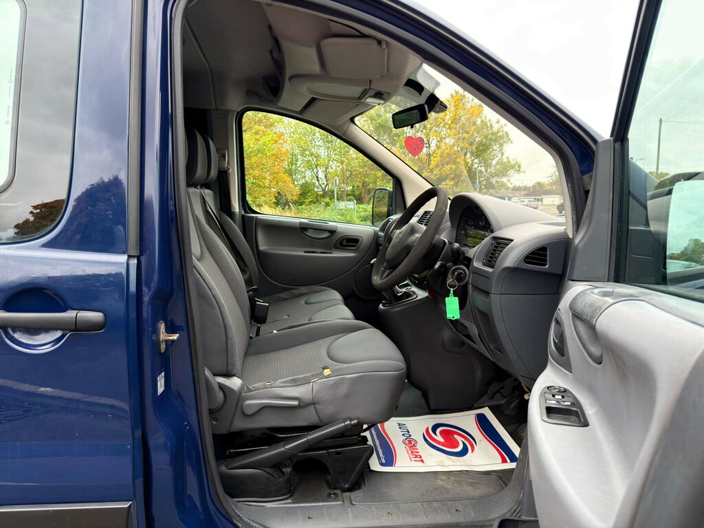 Citroen Dispatch Citroen Dispatch 1.6 1000 Hdi Panel Van Red #25