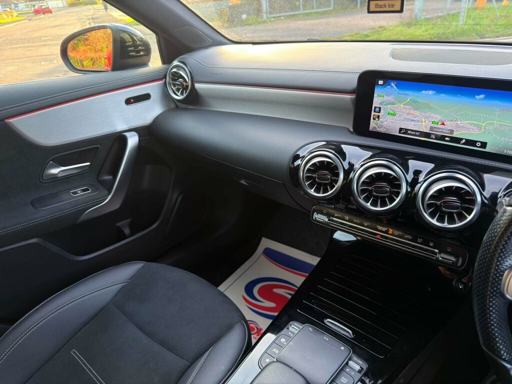 Mercedes-Benz A Class Amg Line Edition Premium E YK22MWF #4