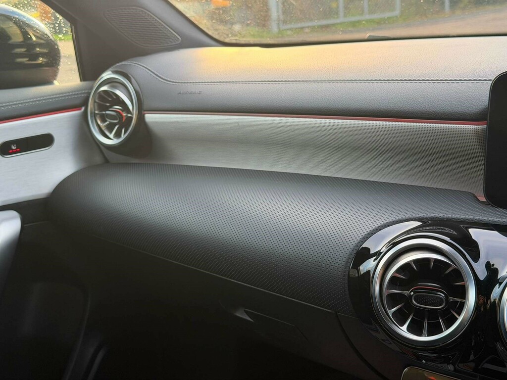 Mercedes-Benz A Class Amg Line Edition Premium E YK22MWF #5