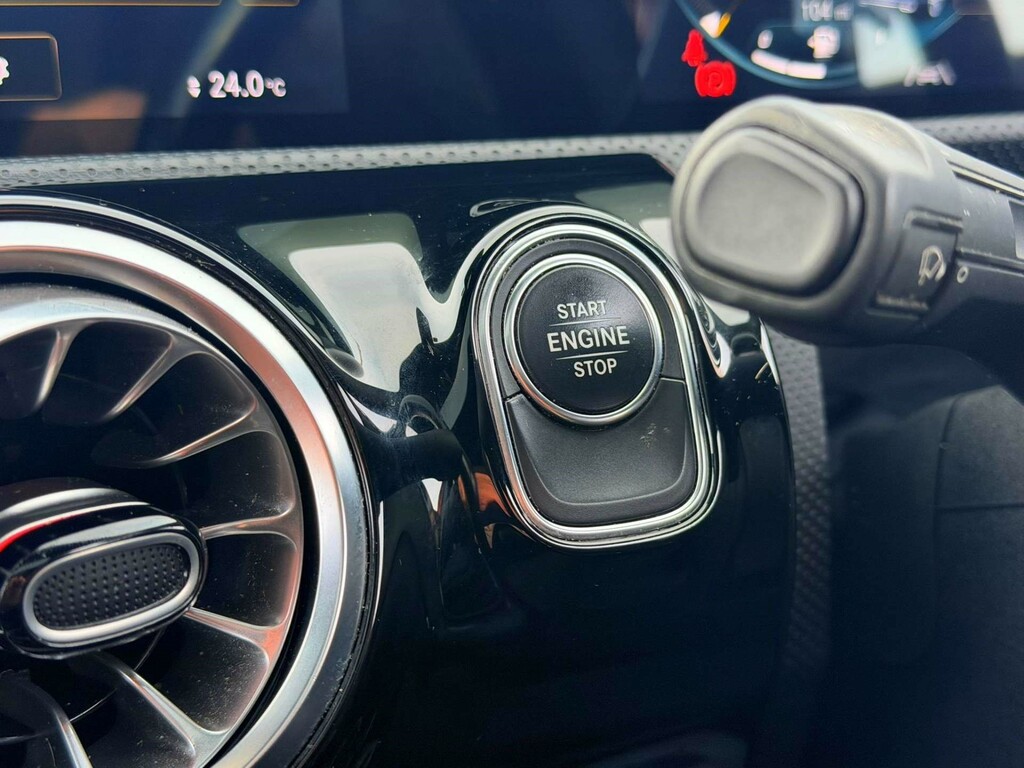 Mercedes-Benz A Class Amg Line Edition Premium E YK22MWF #6