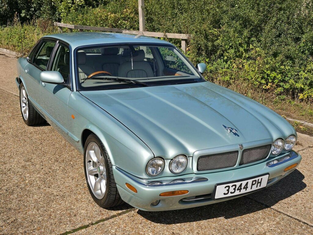 Jaguar XJ 2015 3.0 D V6 Portfolio 275 Bhp Grey #8