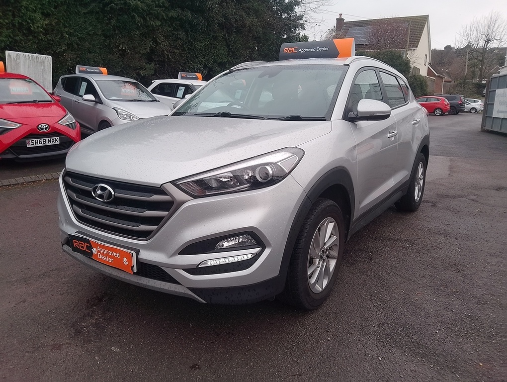Hyundai Tucson Gdi Blue Drive Se Nav EK67JCZ Silver #4