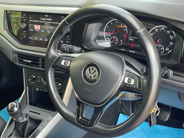 Volkswagen Polo 1.0 Evo Se Hatchback ML70JZN Orange #4