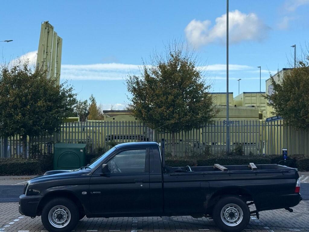 Mitsubishi L200 Van Td Lwb 200303 LL03CZA  #4