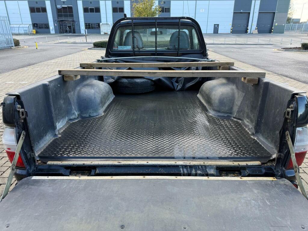 Mitsubishi L200 Van Td Lwb 200303 LL03CZA #6