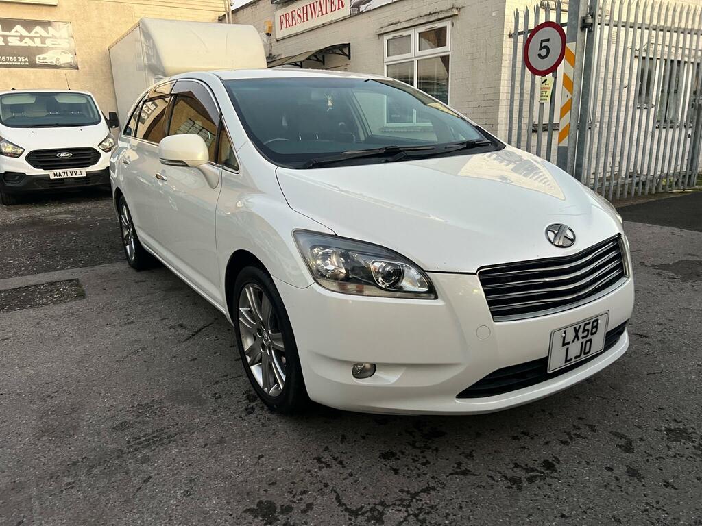 Toyota Mark X Zio 2.4Cc 7 Seats Black #1