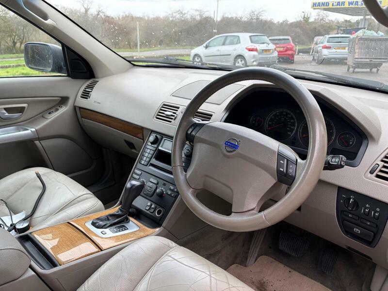 Volvo XC90 2.4-D5-se-geartronic-awd-5dr Grey #5