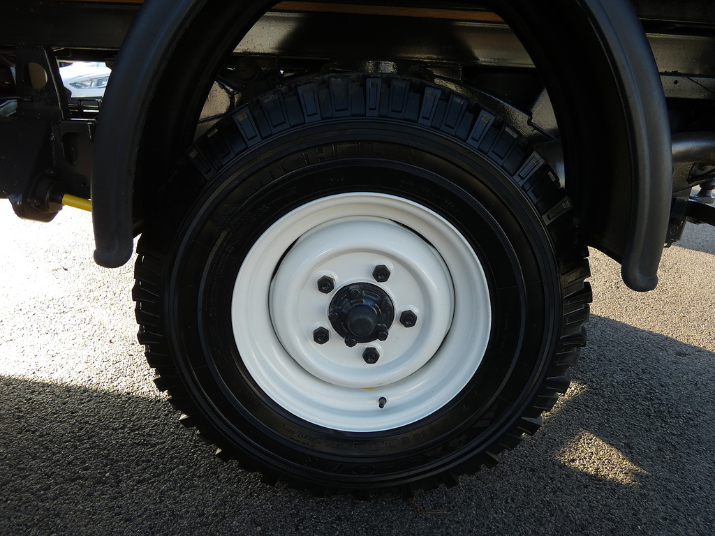 Land Rover Defender 130 High Sided Tipper Only 66K Cat S Repaired U5084 White #4
