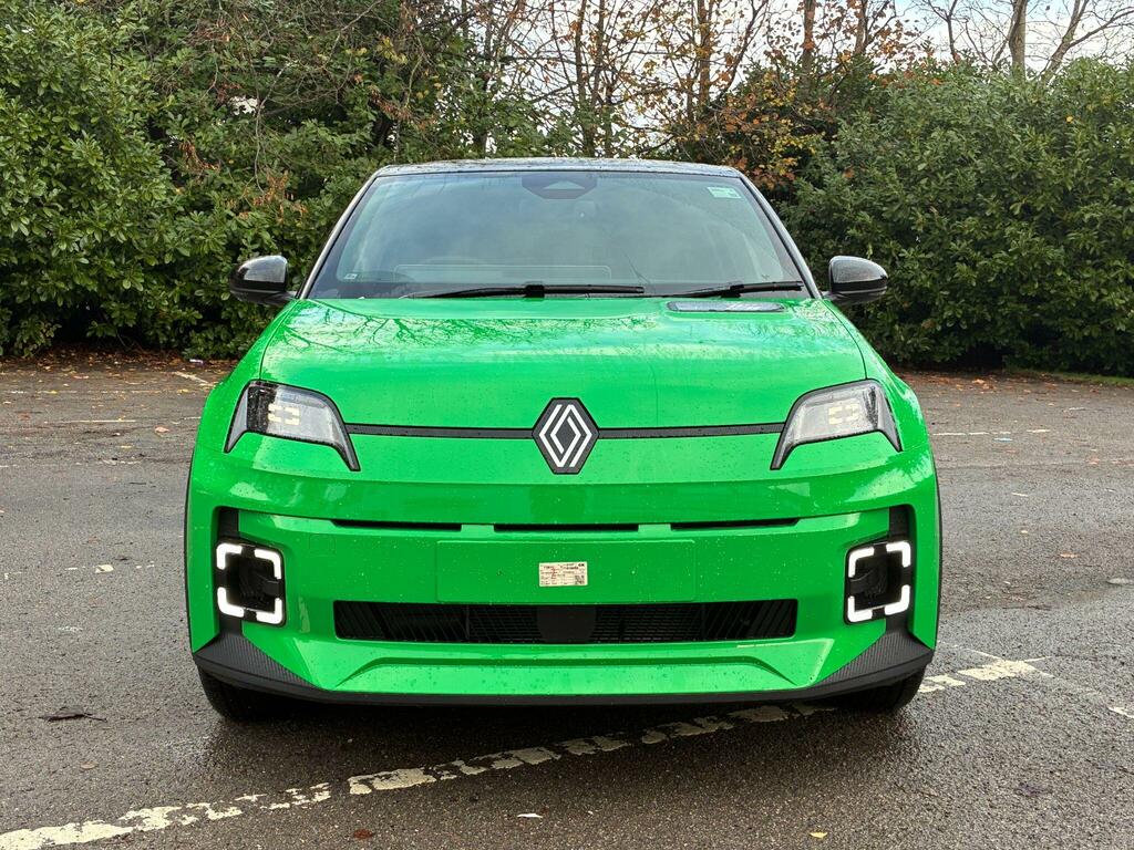 Renault 5 E-Tech Comfort Range 52Kwh Techno Hatchback  Black #2