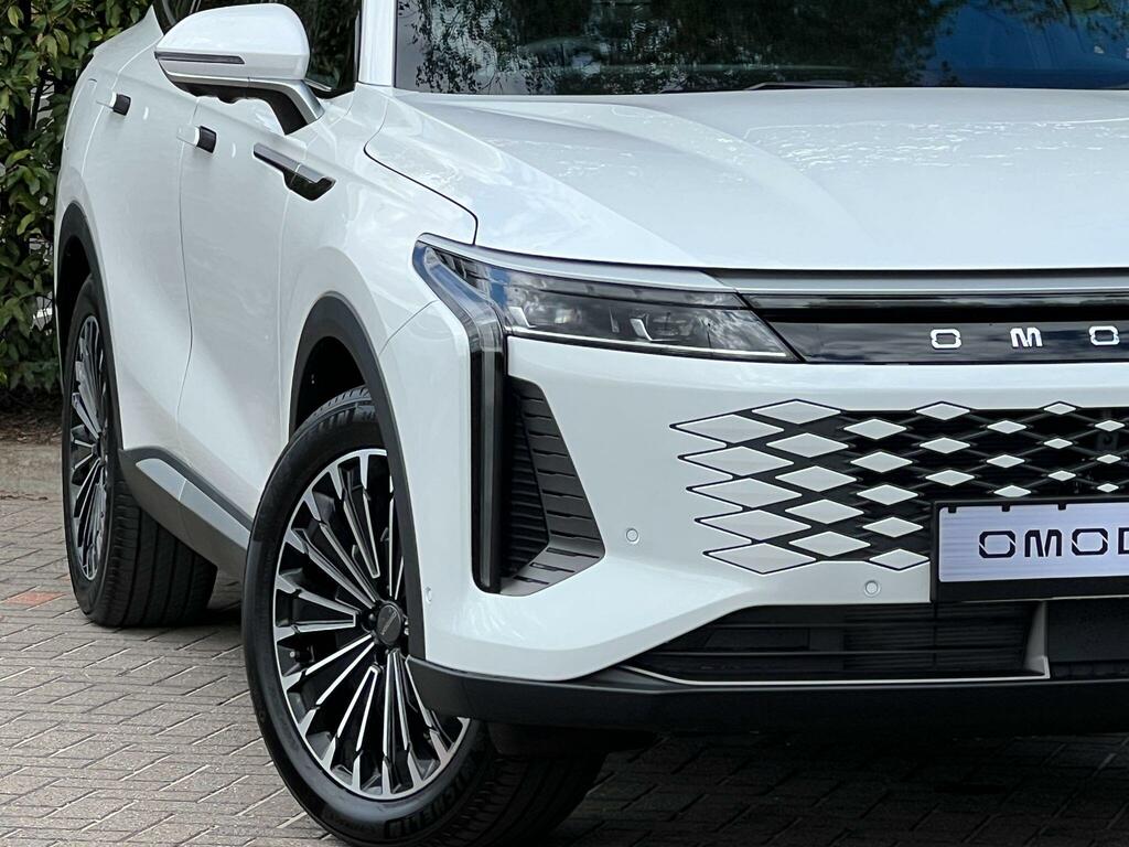 Omoda 9 1.5T Shs 34.46Kwh Noble Dht3 4Wd Euro 6 Ss  White #6