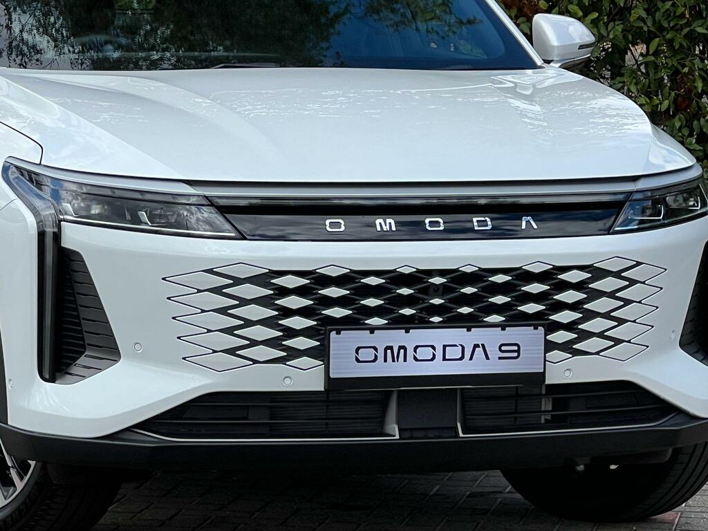Omoda 9 1.5T Shs 34.46Kwh Noble Dht3 4Wd Euro 6 Ss  White #2