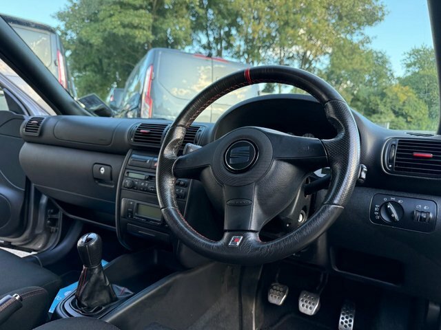Seat Leon 1.8 20V Cupra R...  #16