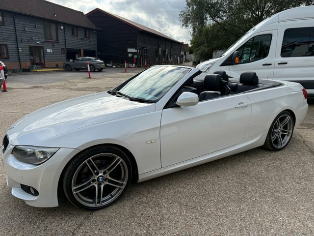 BMW 3 Series 320I M Sport Convertible White #3