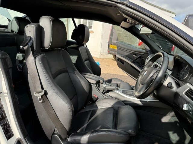 BMW 3 Series 320I M Sport Convertible White #4