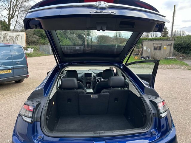 Vauxhall Ampera Ampera Electron Cvt Red #21