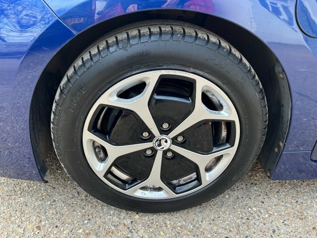 Vauxhall Ampera Ampera Electron Cvt Red #35