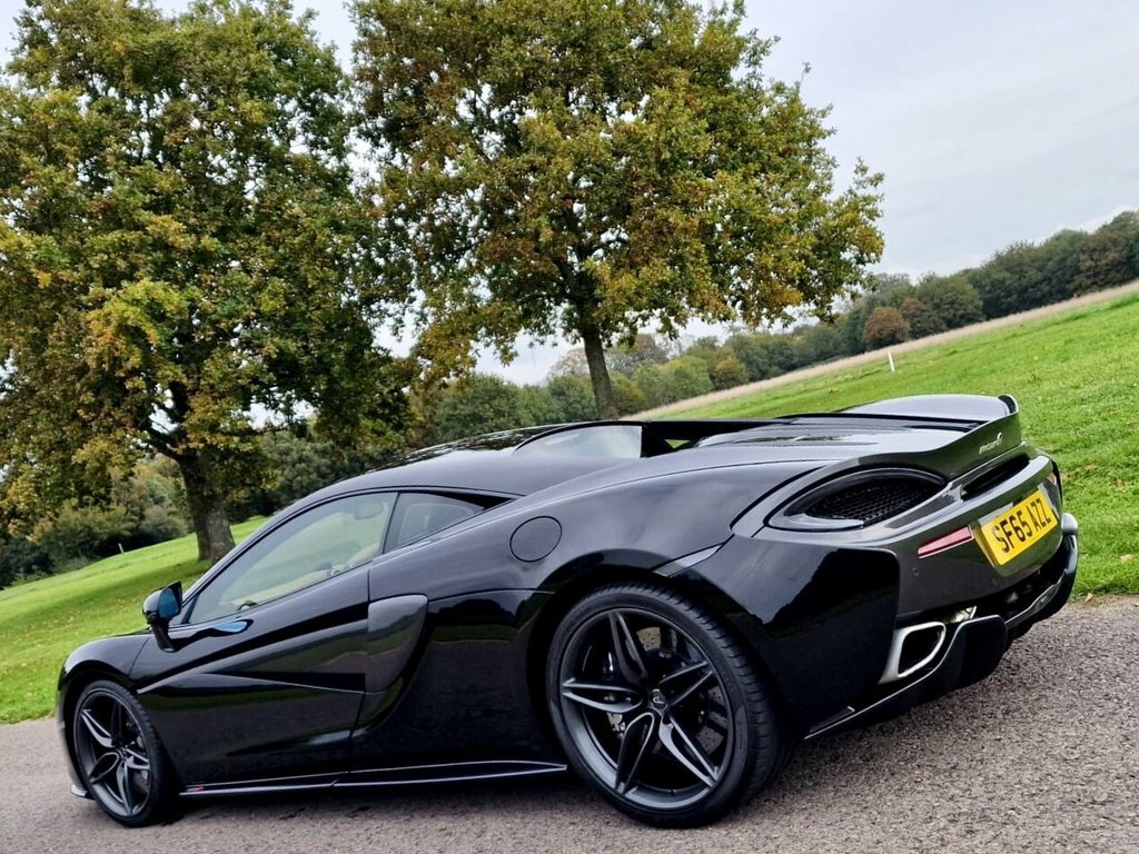 McLaren 570S Coupe Semi-auto  #52