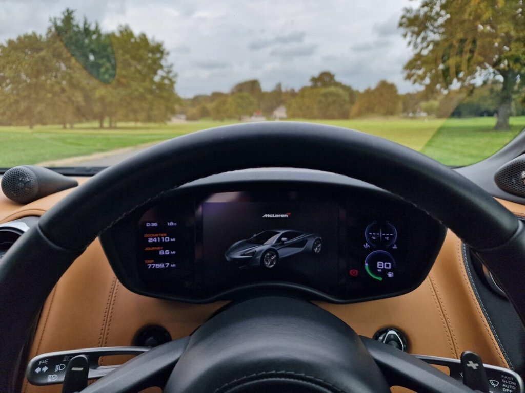 McLaren 570S Coupe Semi-auto  #38