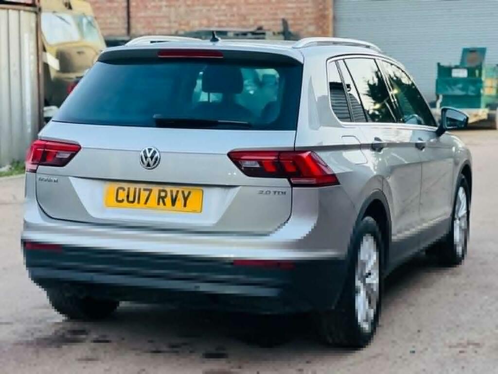 Volkswagen Tiguan Suv 2.0 Tdi Bluemotion Tech Se Euro 6 Ss 2 CU17RVY Silver #5